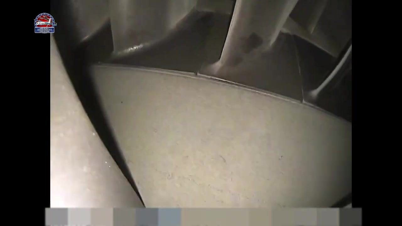 Blade surfaces and edges in focus, showing a consistent metallic finish with no visible damage
