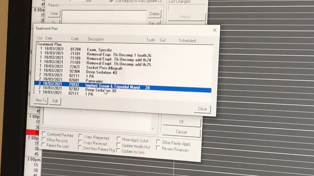 Dentrix warning dialog reading: "This patient has an unscheduled or broken appointment. Would you like to view the patient's appointment list?" with "No" selected