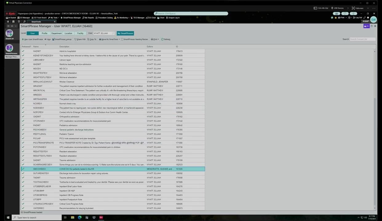 SmartPhrase Manager main screen showing the full list of SmartPhrases and SmartLists with no active selection
