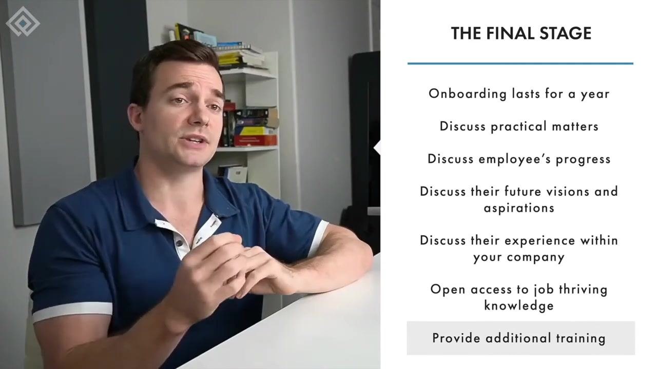 The presenter gestures, with a lower-third overlay showing "HR UNIVERSITY | HUMAN RESOURCES TRAINING AND COMMUNITY" and interactive icons for like, dislike, subscribe, and notifications.