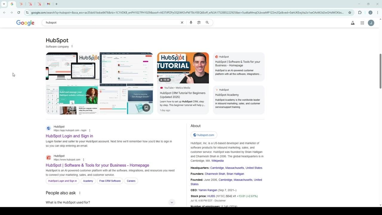 HubSpot login page with fields for email, password, and multiple sign-in options including Google, Microsoft, Apple, and SSO