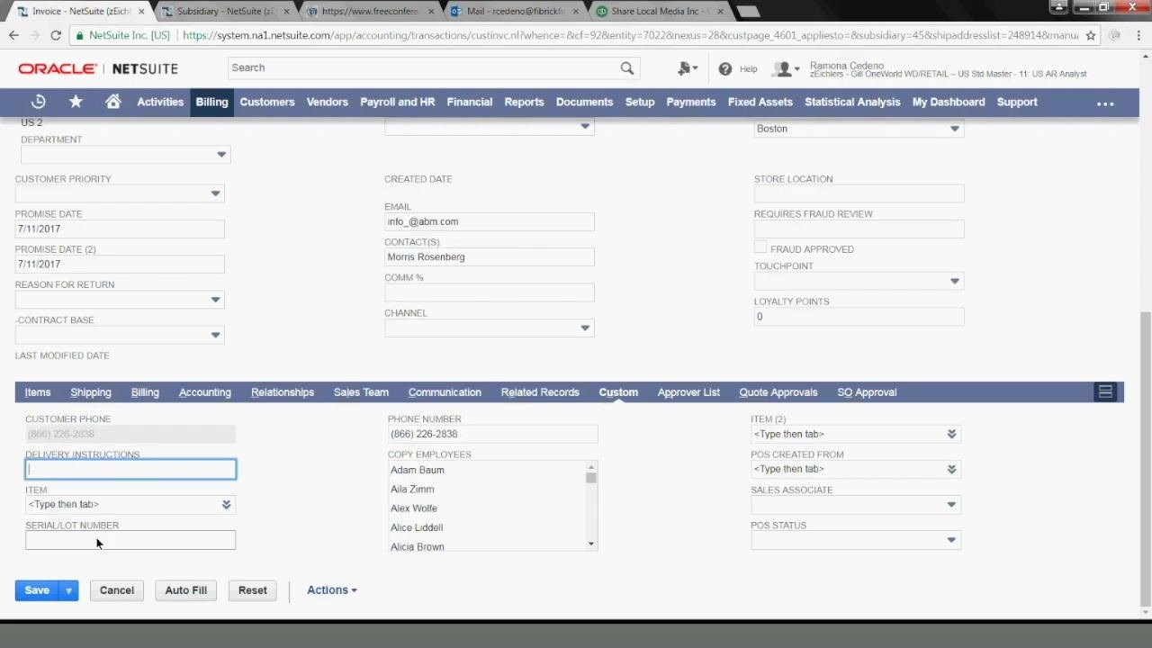 Custom tab with fields for delivery instructions, item, serial/lot number, and a list of employees to copy.