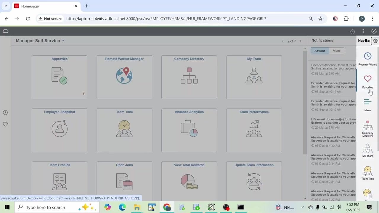 Oracle PeopleSoft login screen with the User ID field set to "PS," the password field filled in, the language set to English, and the Sign In button highlighted