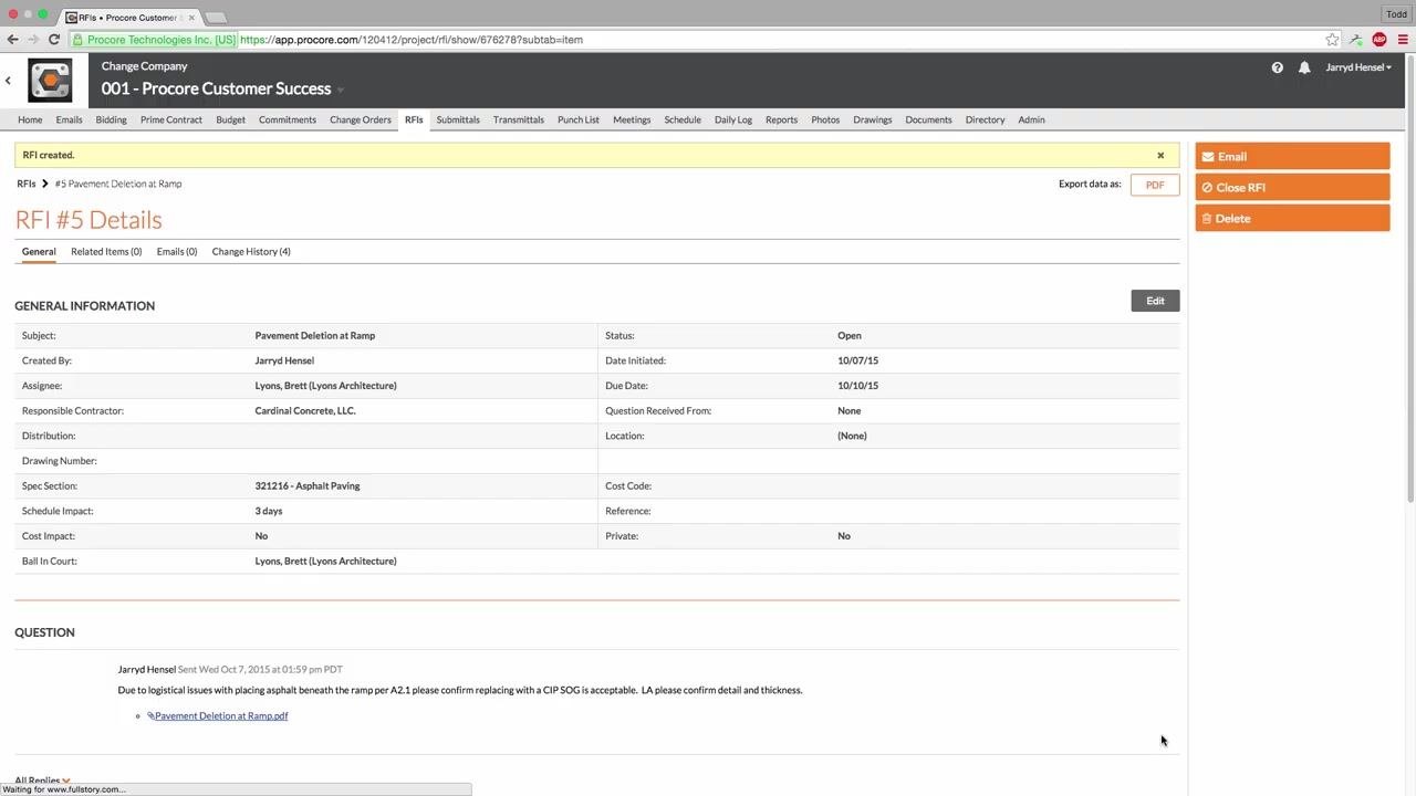 New RFI creation screen with the "Private" checkbox highlighted by an orange arrow, showing all completed fields and the option to mark the RFI as private.