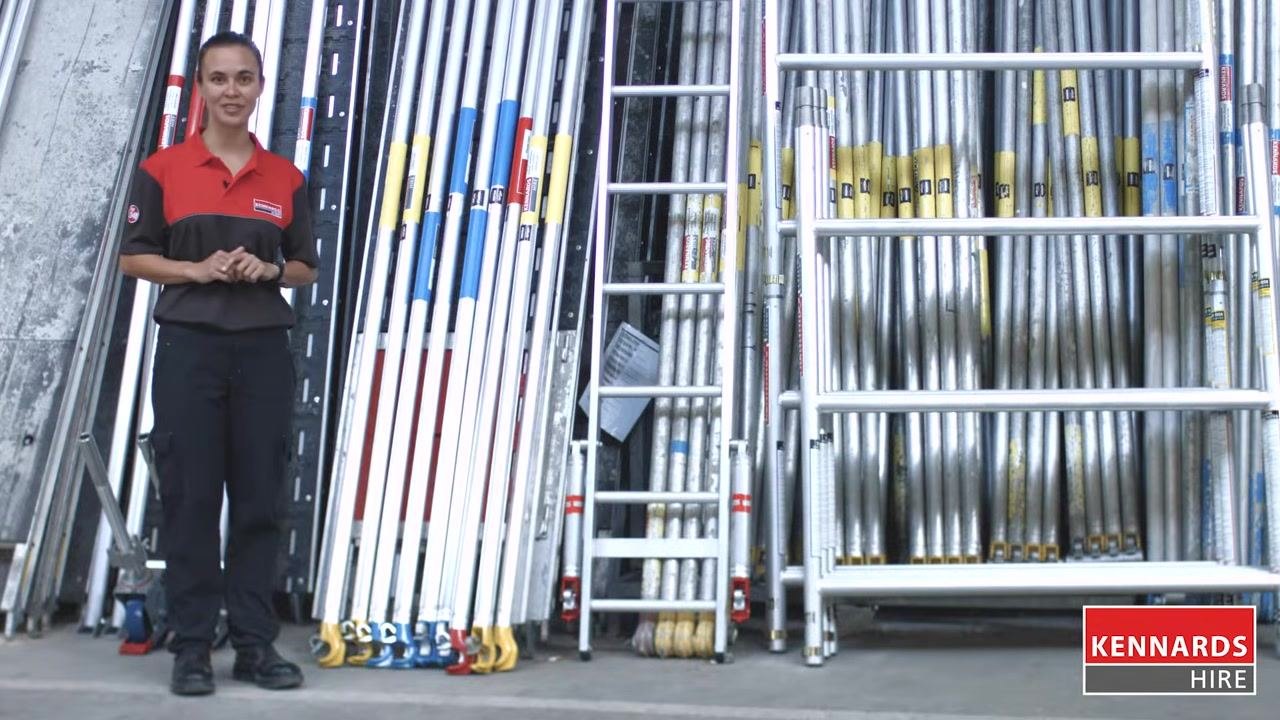 Title screen showing "Scaffolding for Beginners" with a background of scaffold parts