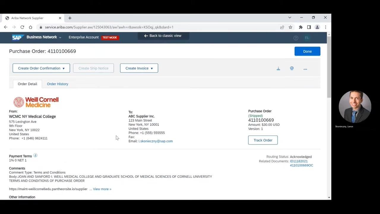 List of purchase orders showing order numbers, customer names, amounts, dates, and statuses