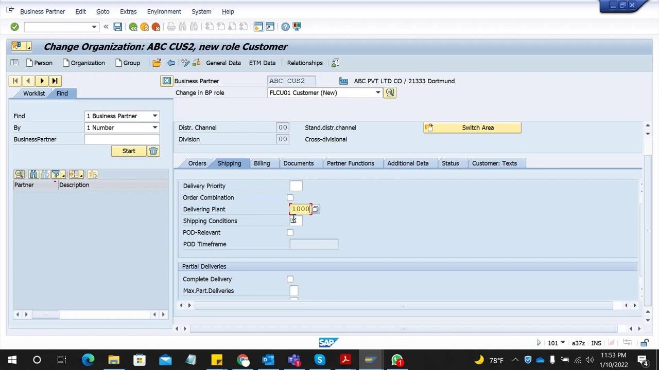 SAP screen showing the Shipping tab with Delivering Plant set to 1000 and other shipping-related fields