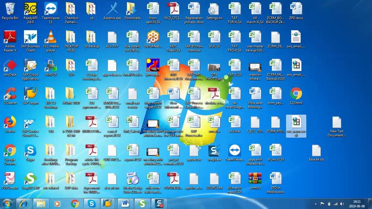 Windows desktop with many files and shortcuts visible. The file 'zws_name.wsdl' is present among other documents and icons